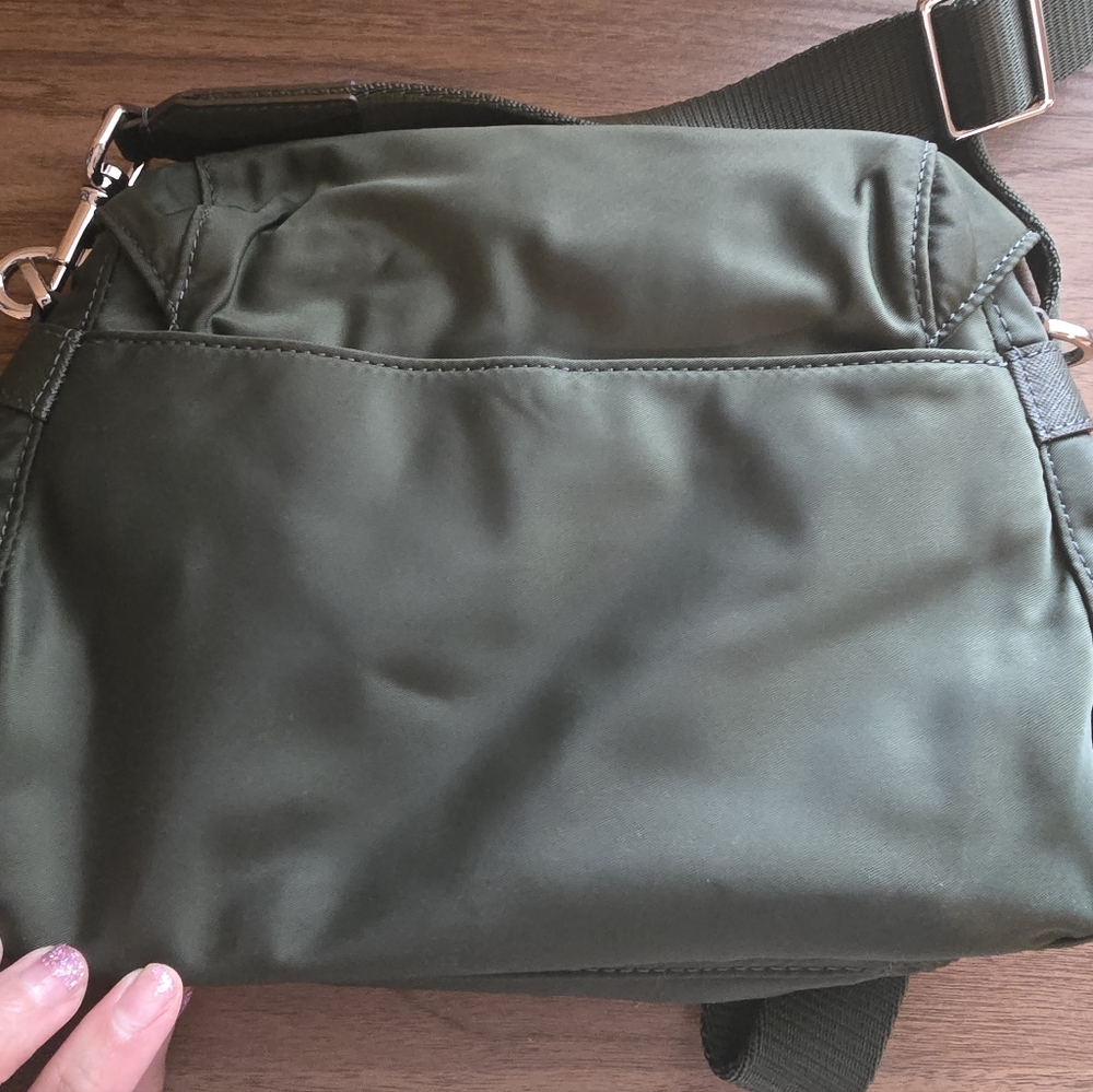 Tory Burch Crossbody - Picture 4 of 8